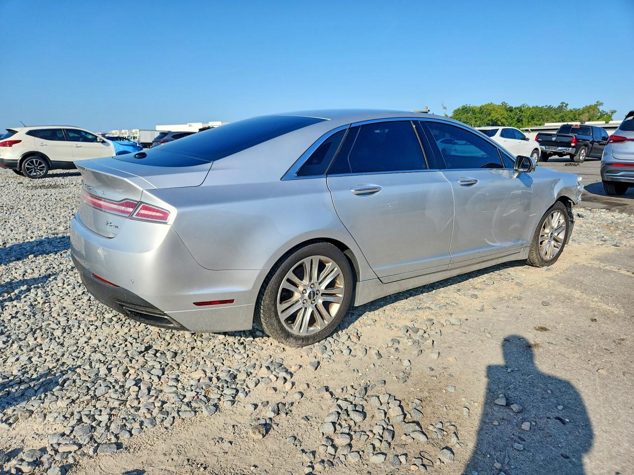 2016 LINCOLN MKZ
