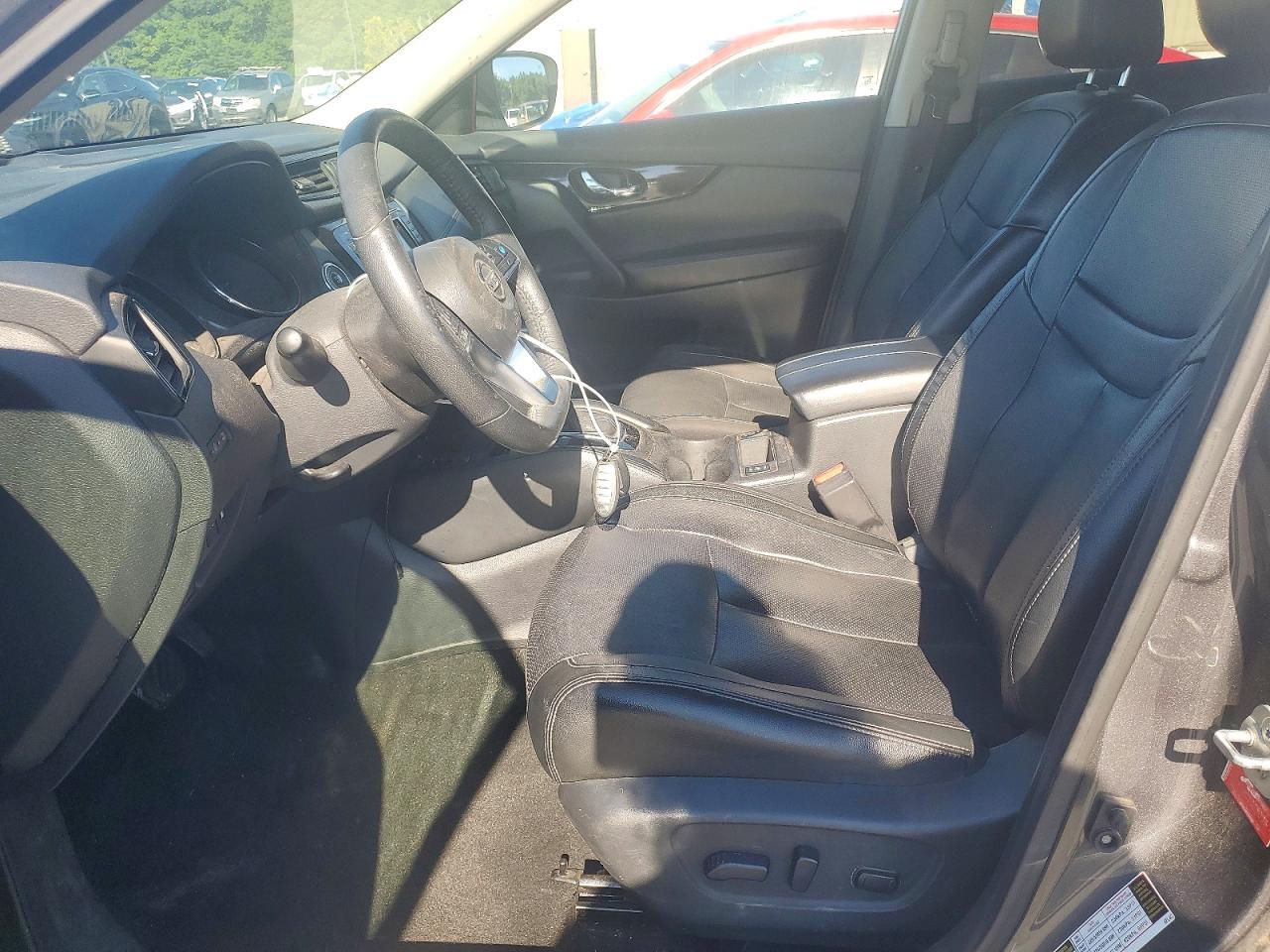 2019 NISSAN ROGUE