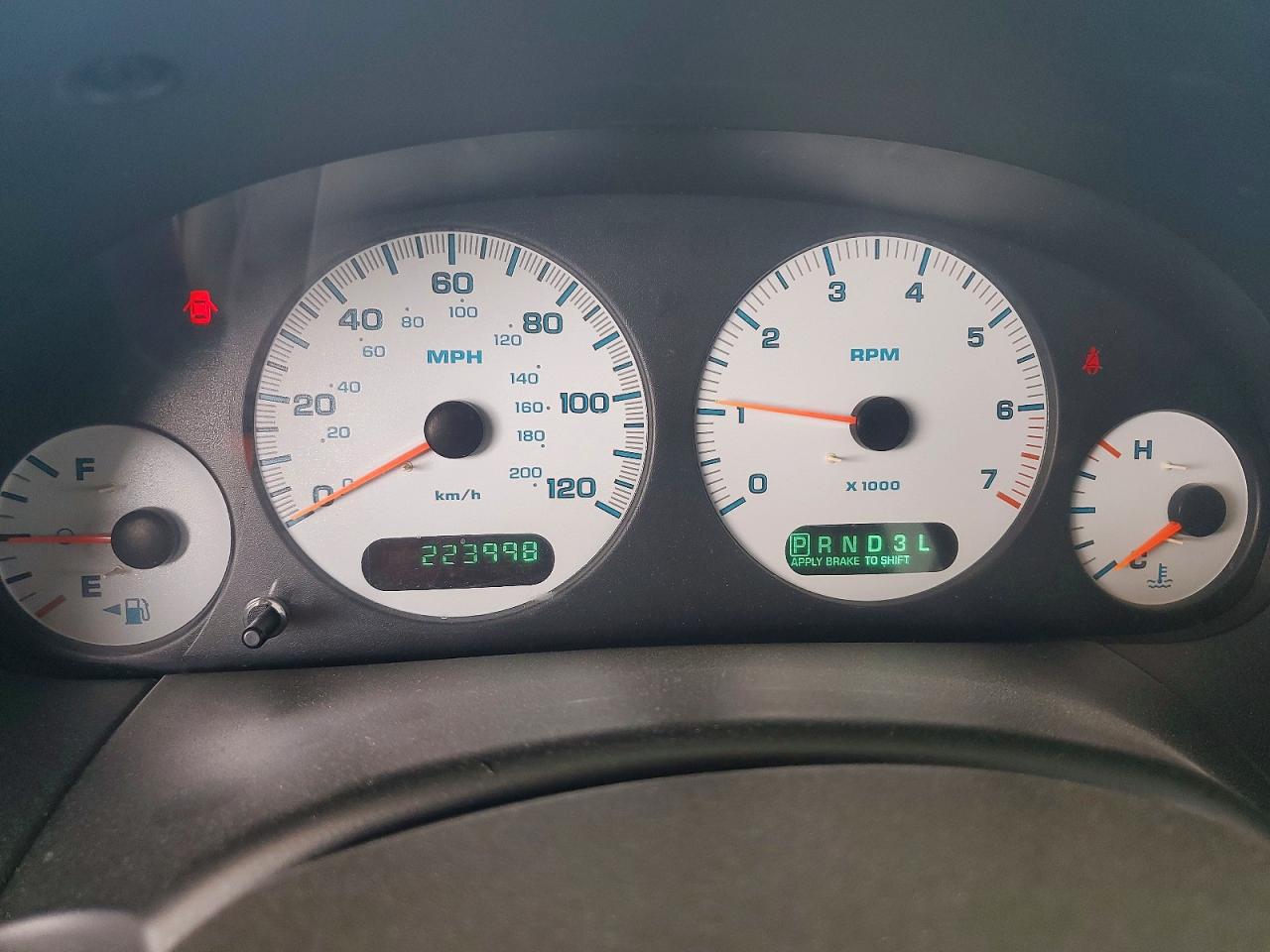 2004 DODGE CARAVAN