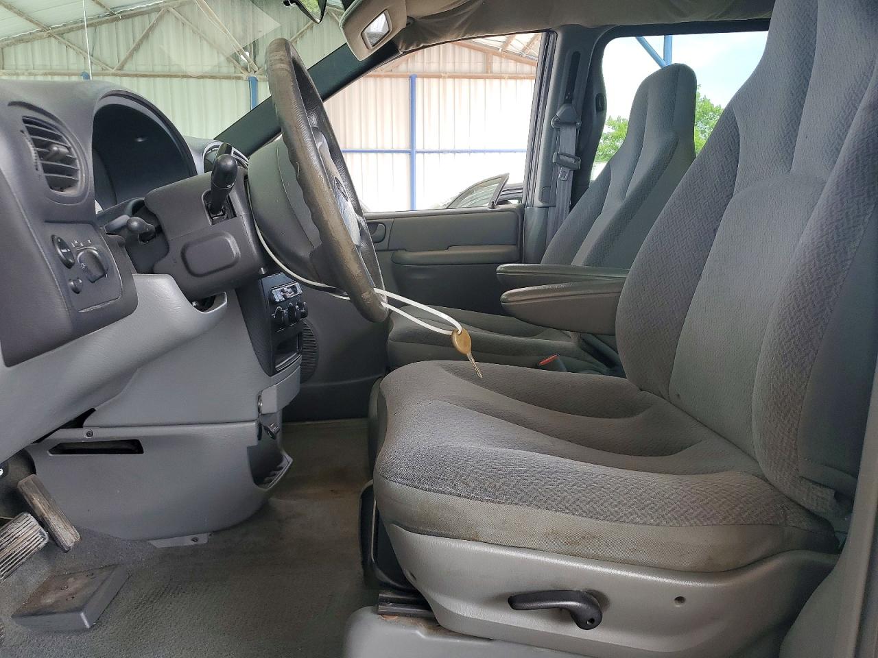 2004 DODGE CARAVAN
