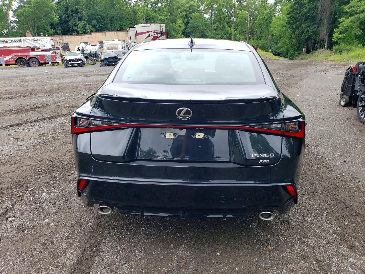 2025 LEXUS IS