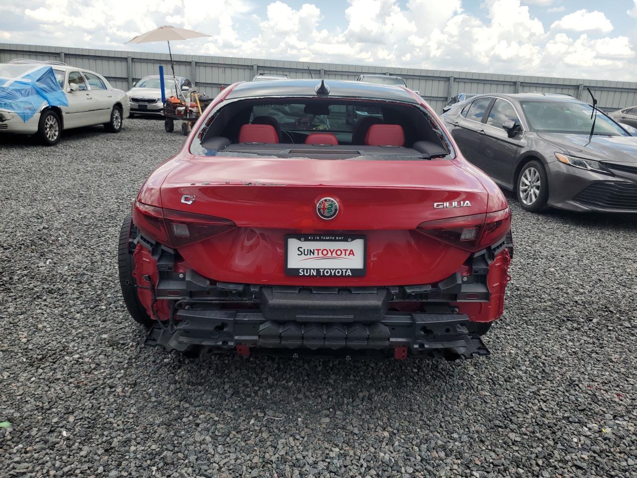 2022 ALFA ROMEO GIULIA