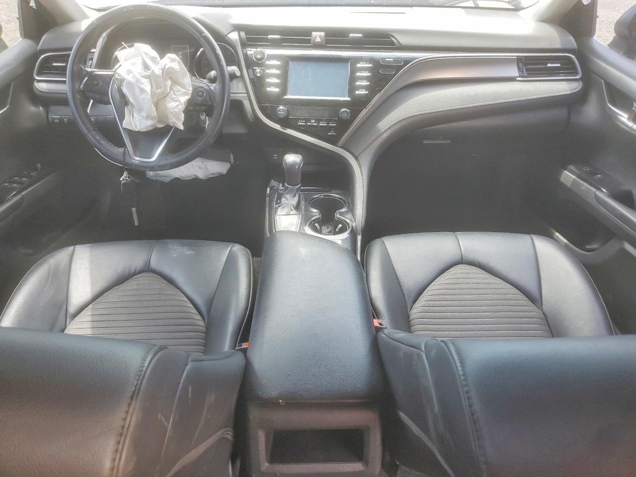 2019 TOYOTA CAMRY