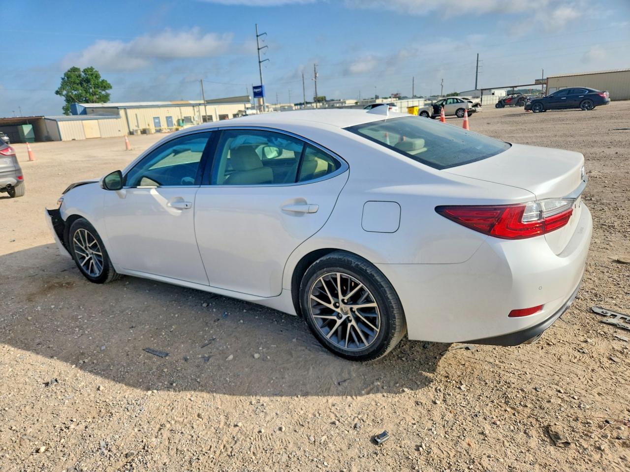 2017 LEXUS ES350