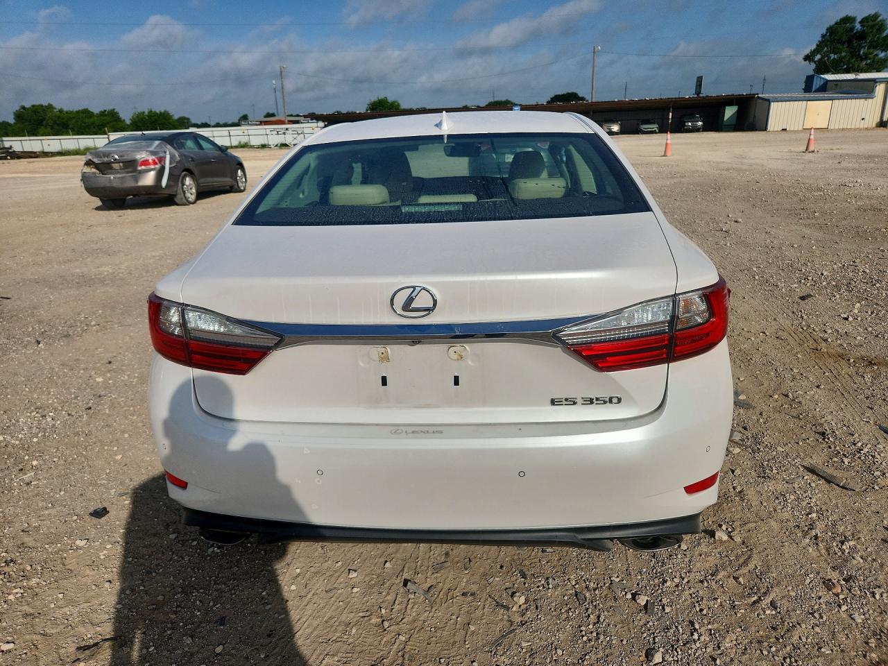 2017 LEXUS ES350