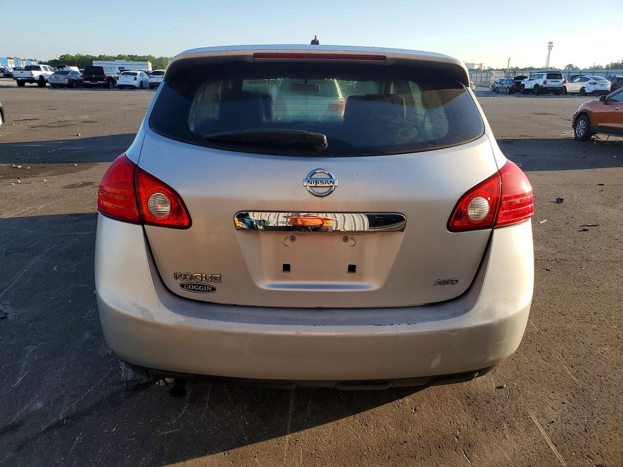 2011 NISSAN ROGUE