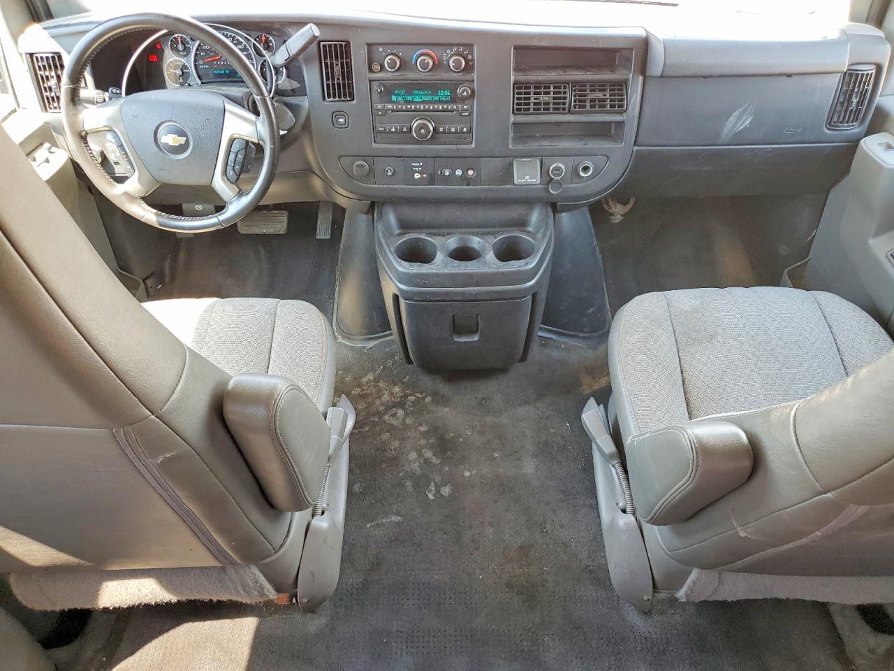 2016 CHEVROLET EXPRESS