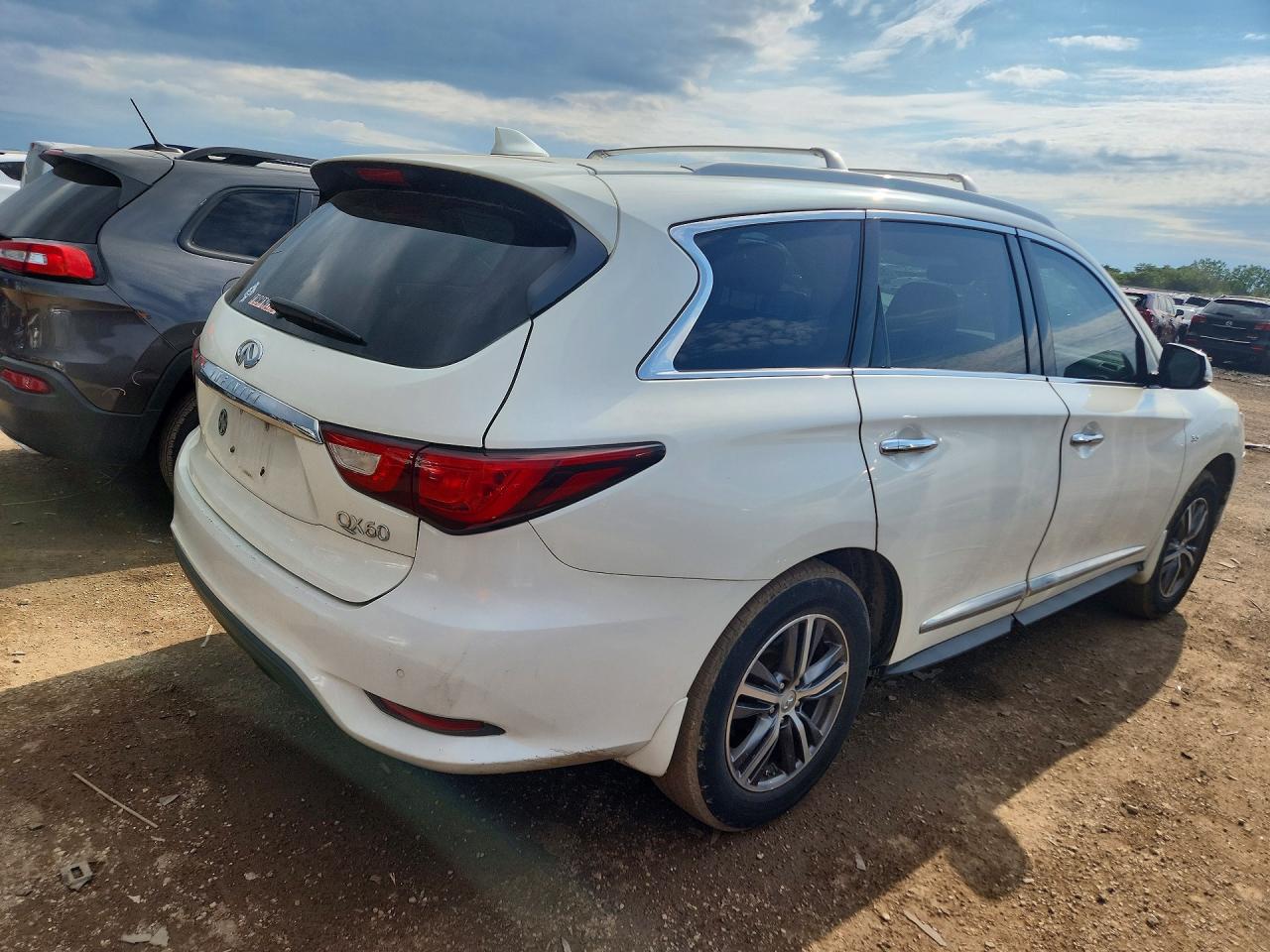 2018 INFINITI QX60