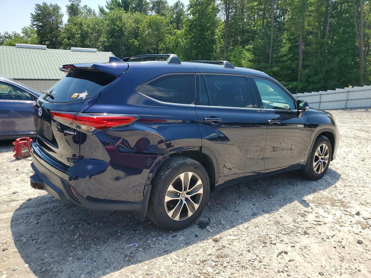 2020 TOYOTA HIGHLANDER