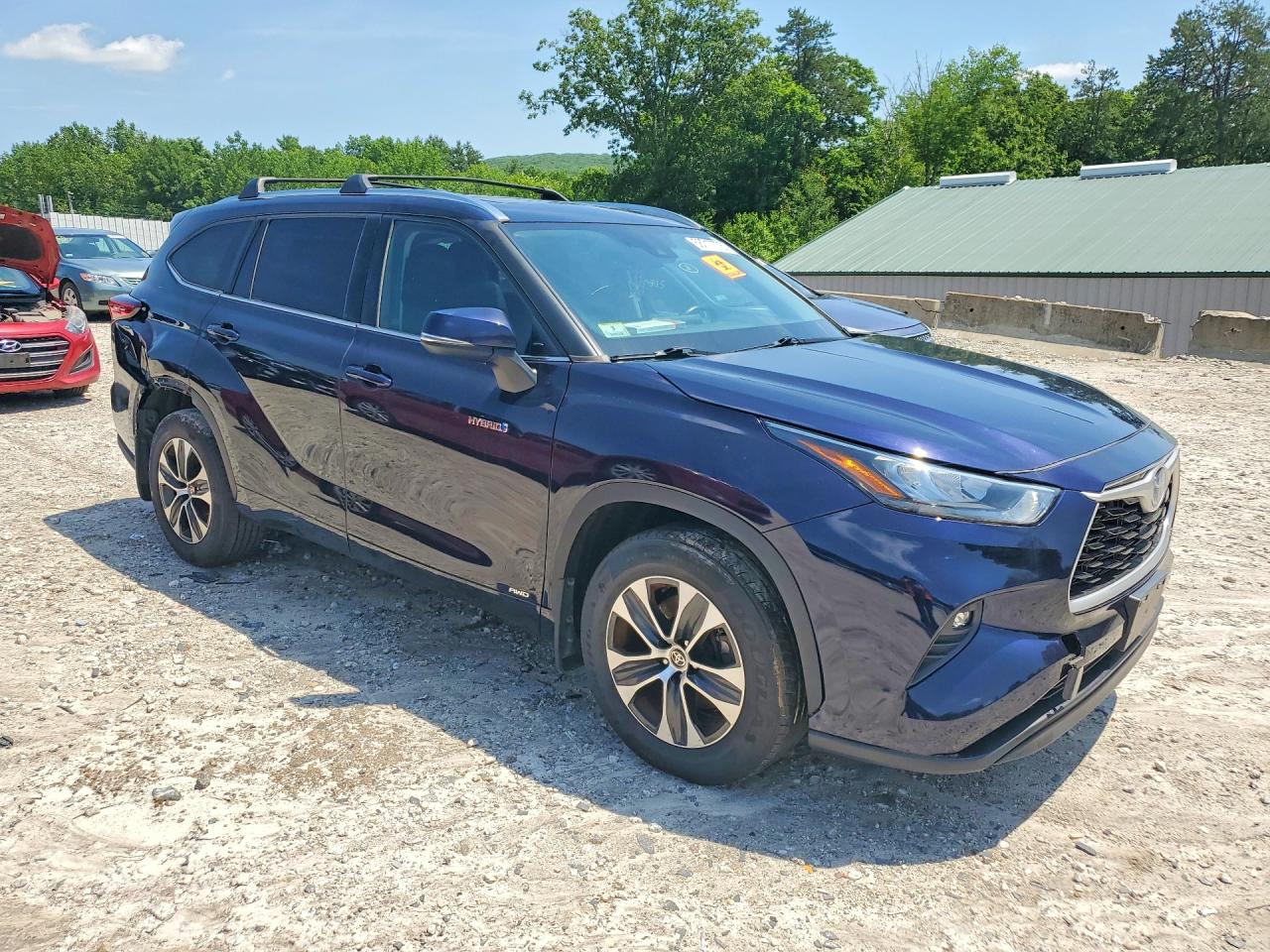 2020 TOYOTA HIGHLANDER