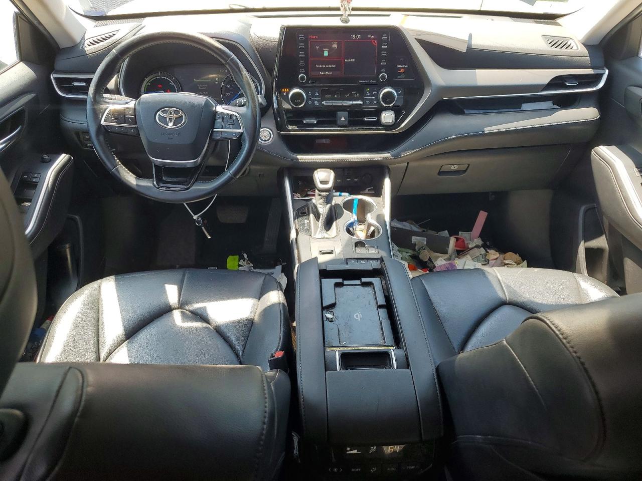 2020 TOYOTA HIGHLANDER