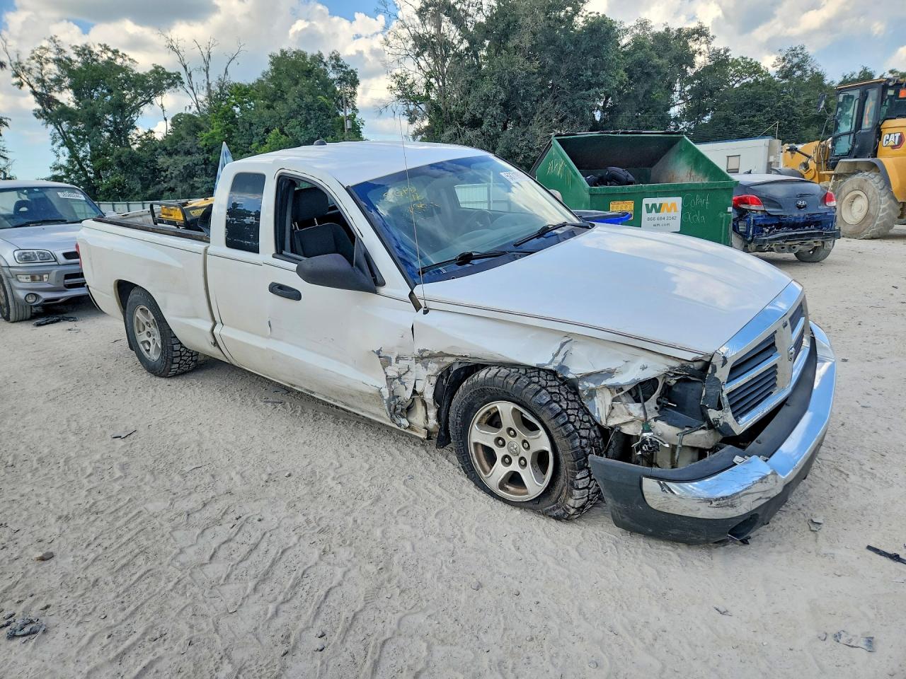 2005 DODGE DAKOTA