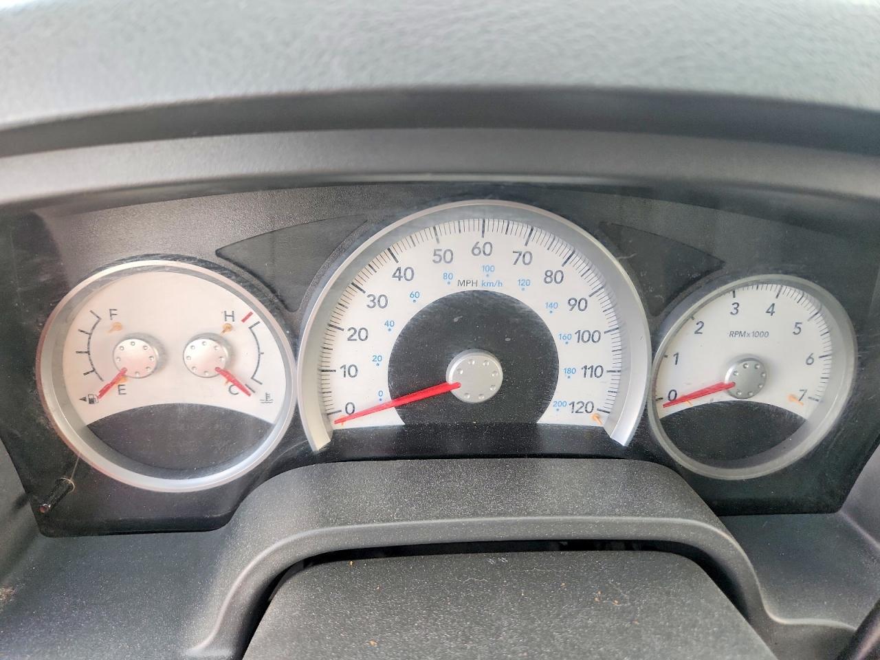 2005 DODGE DAKOTA