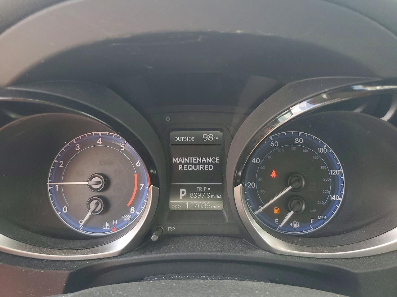 2016 TOYOTA COROLLA