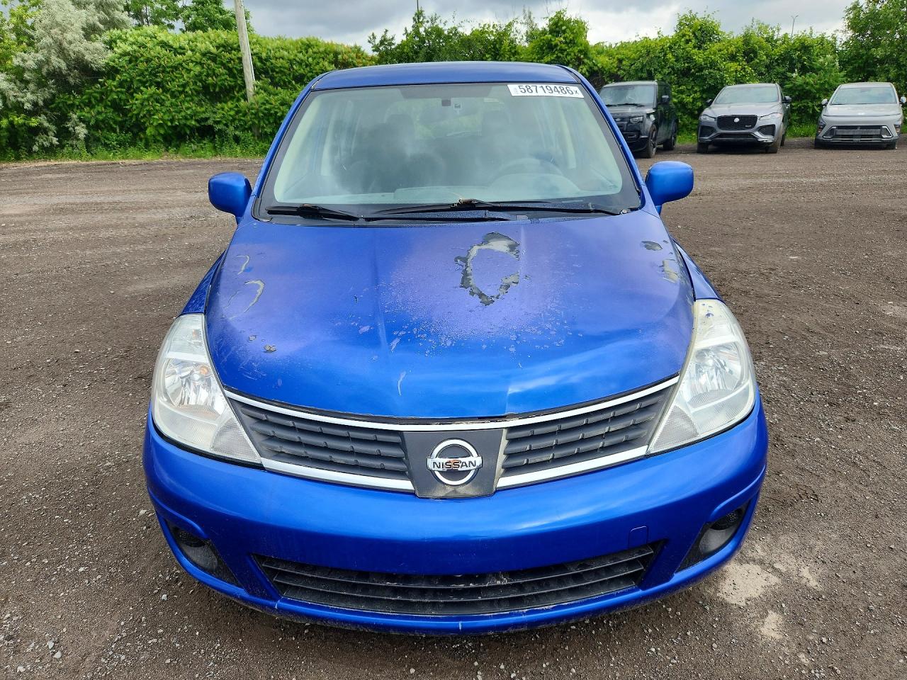 2011 NISSAN VERSA