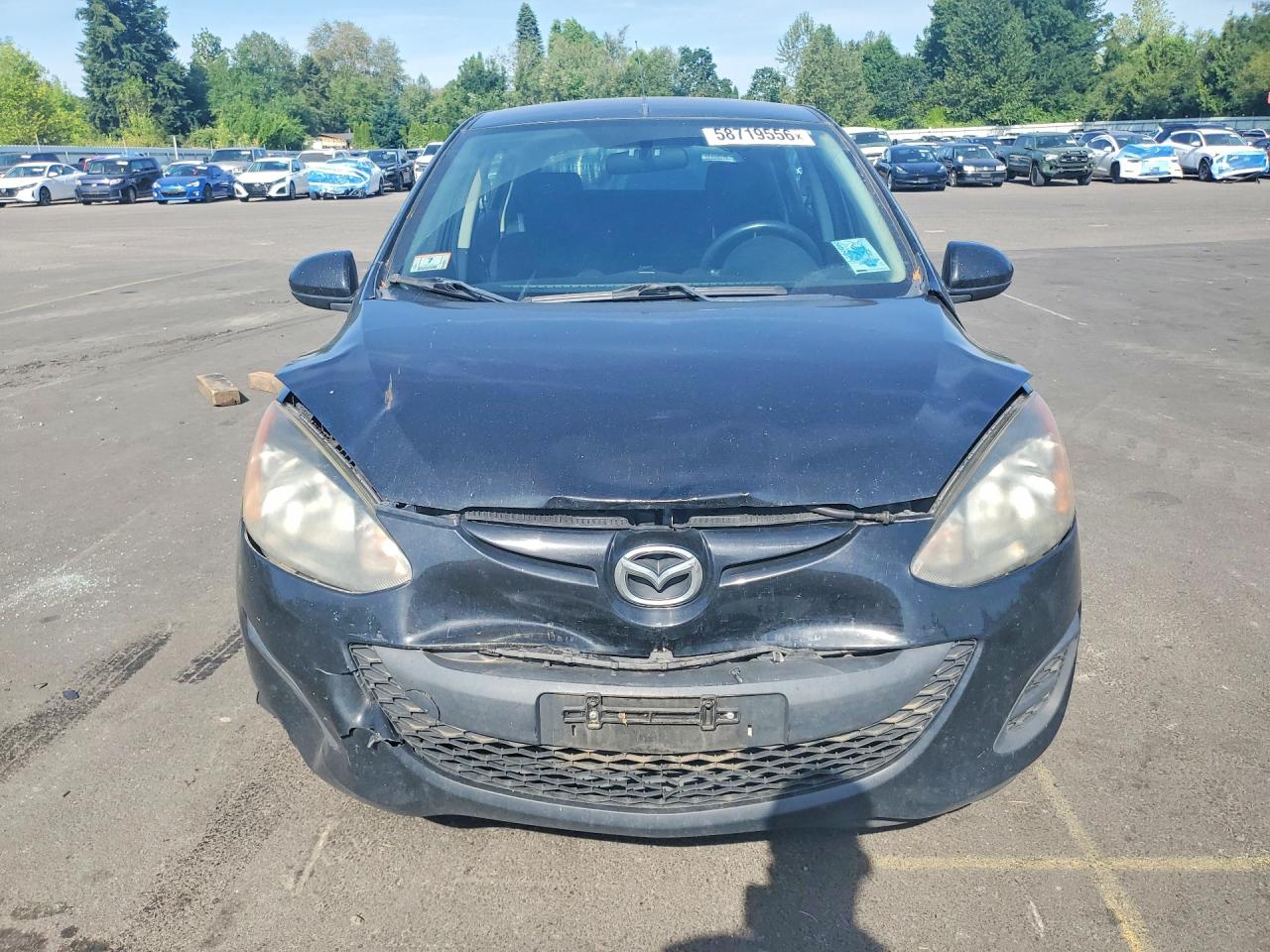2013 MAZDA 2