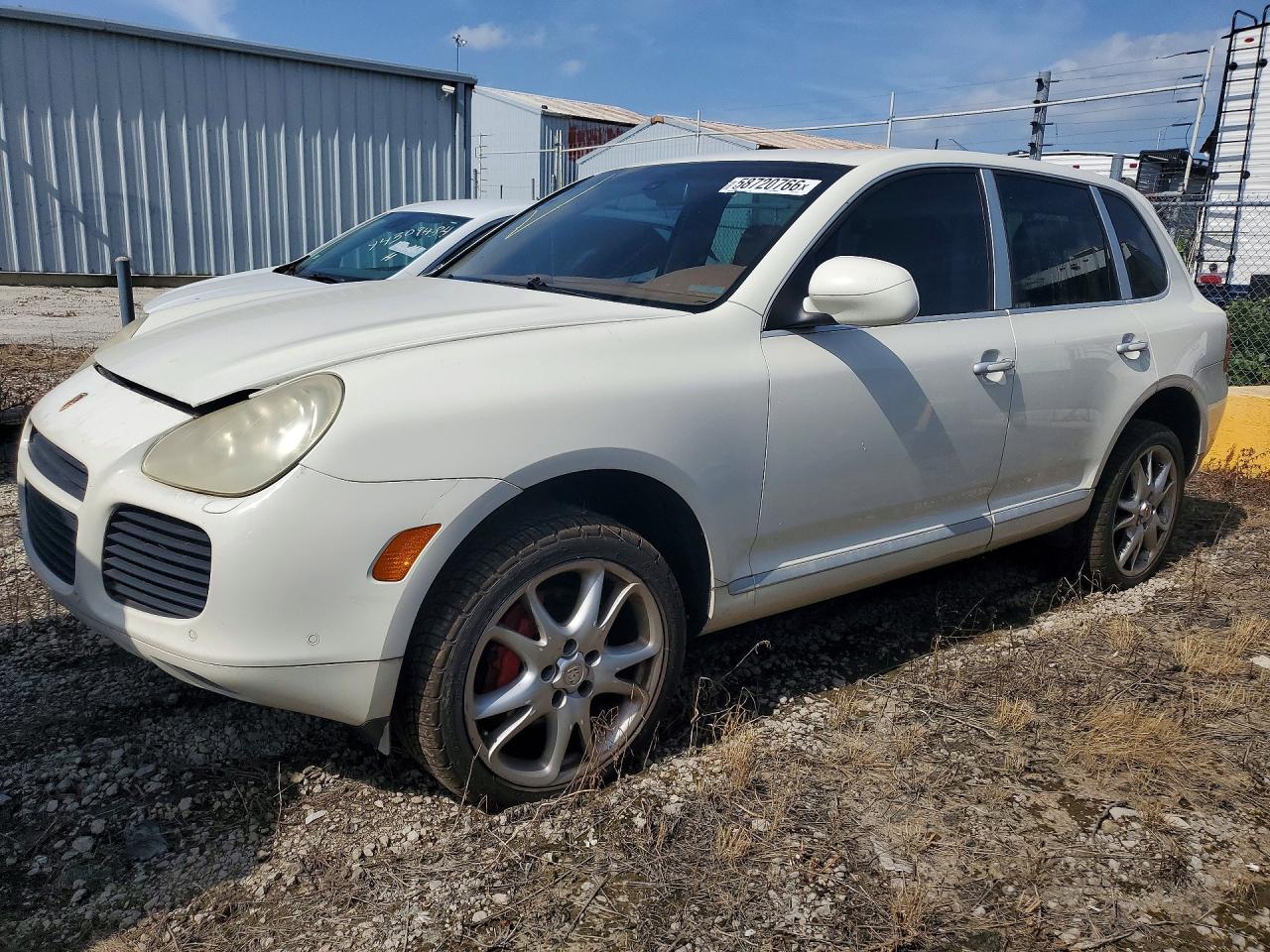2004 PORSCHE CAYENNE