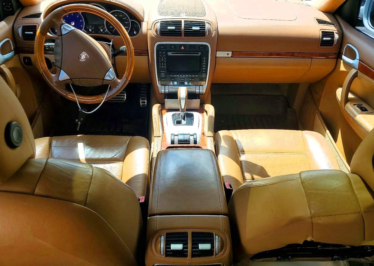 2004 PORSCHE CAYENNE