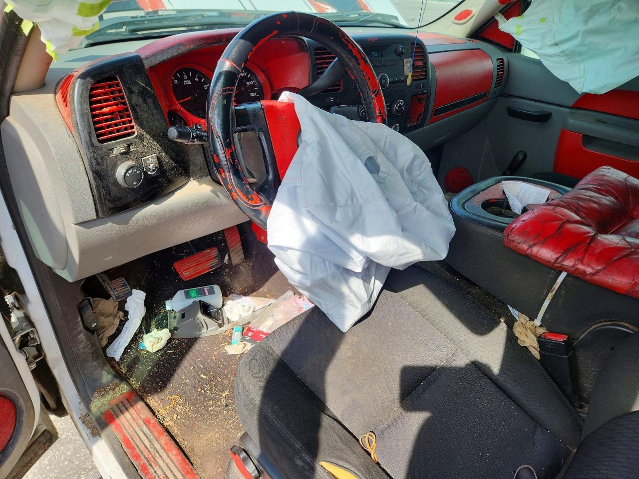 2011 CHEVROLET SILVERADO