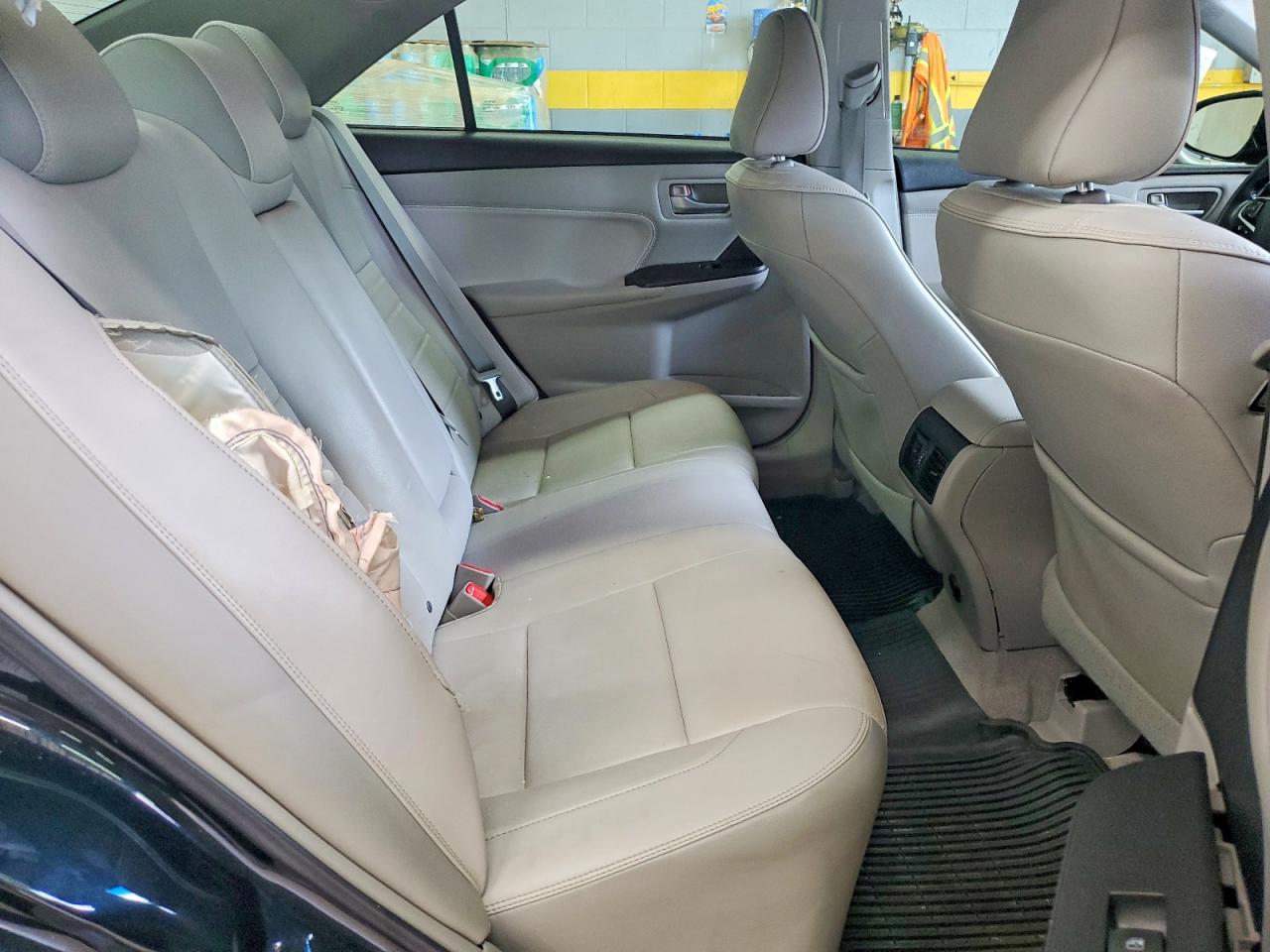 2016 TOYOTA CAMRY
