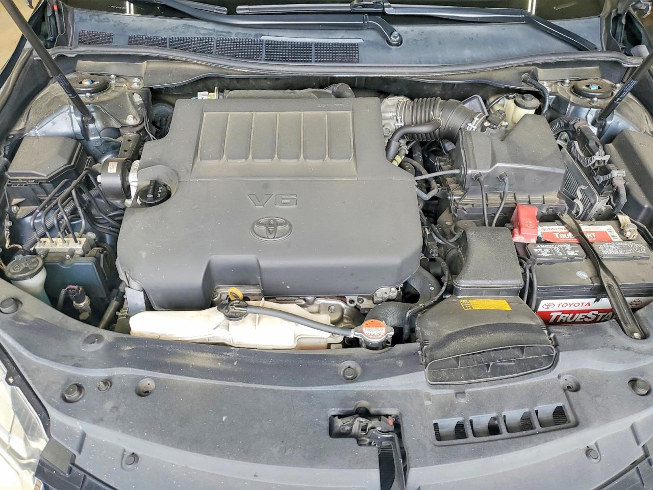 2016 TOYOTA CAMRY