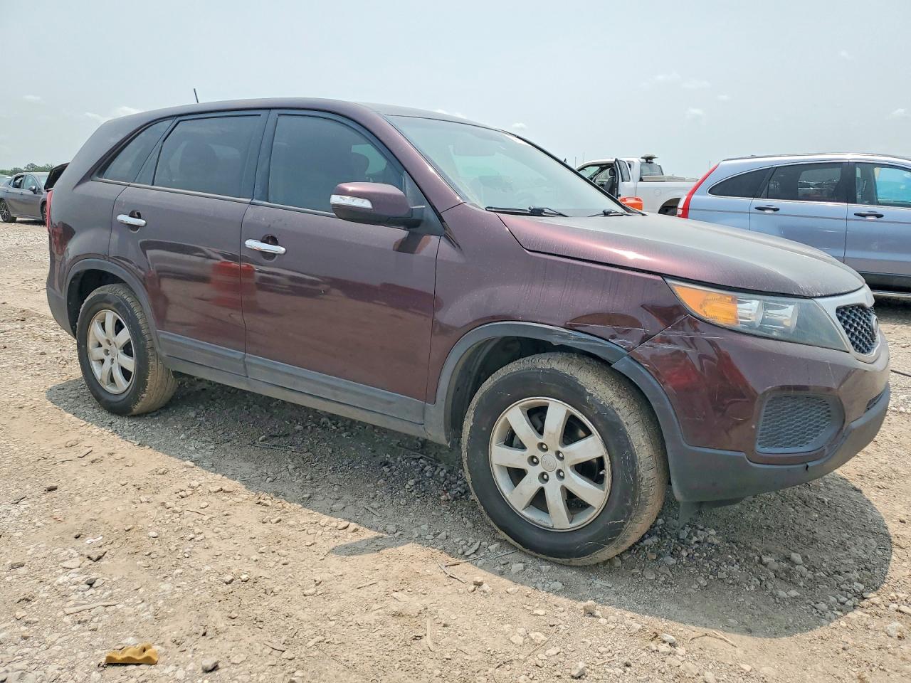 2013 KIA SORENTO