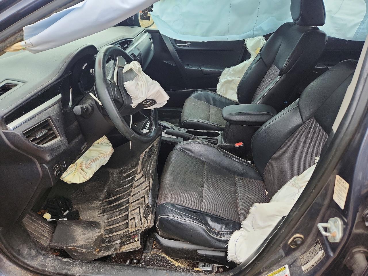 2016 TOYOTA COROLLA