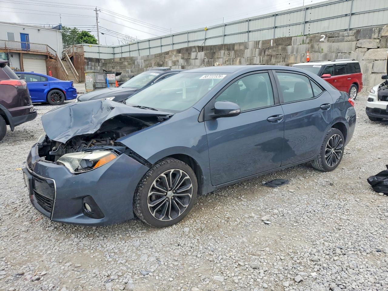 2015 TOYOTA COROLLA