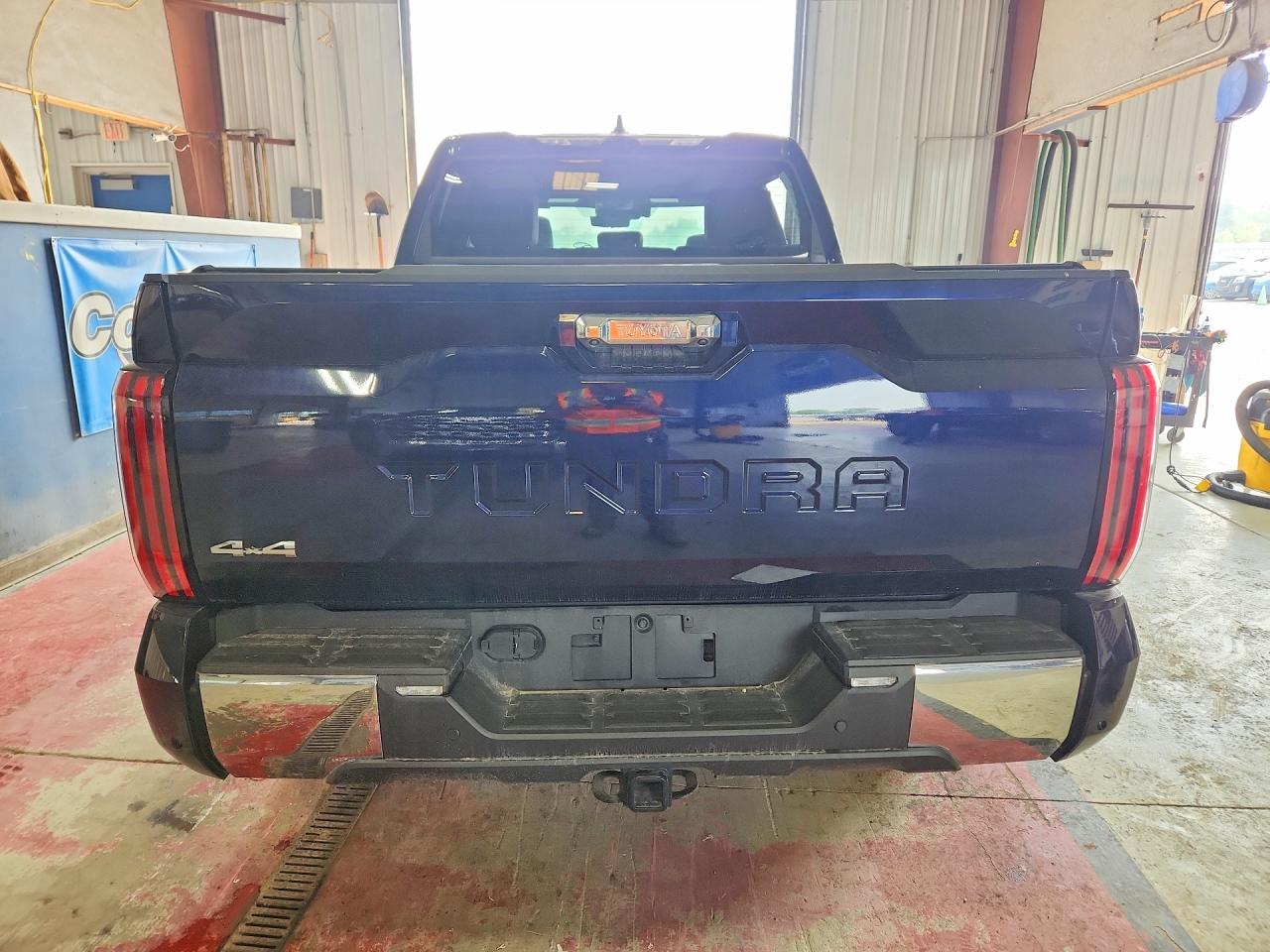 2024 TOYOTA TUNDRA