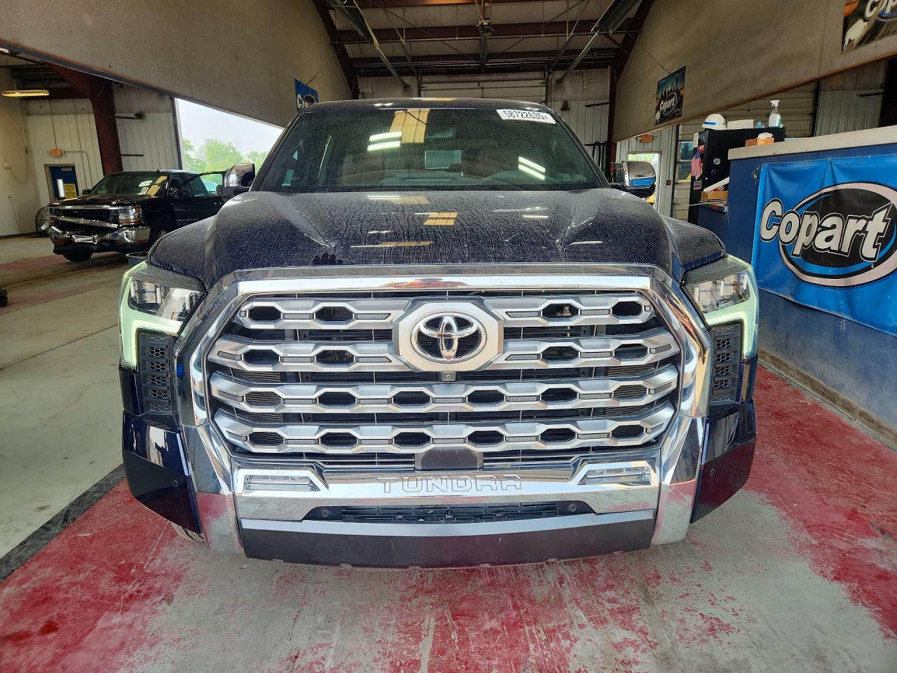 2024 TOYOTA TUNDRA