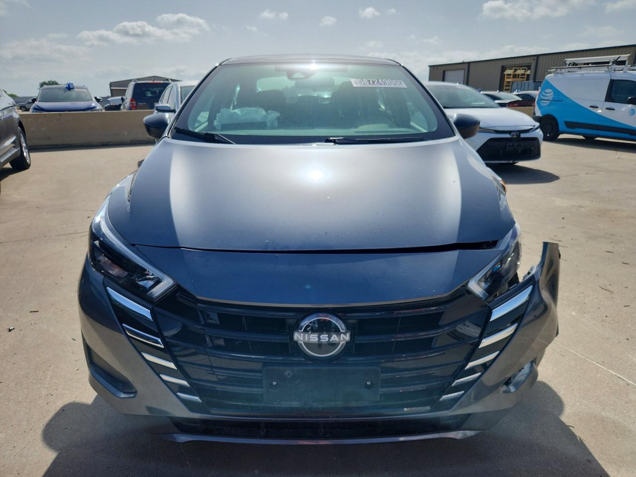 2025 NISSAN VERSA