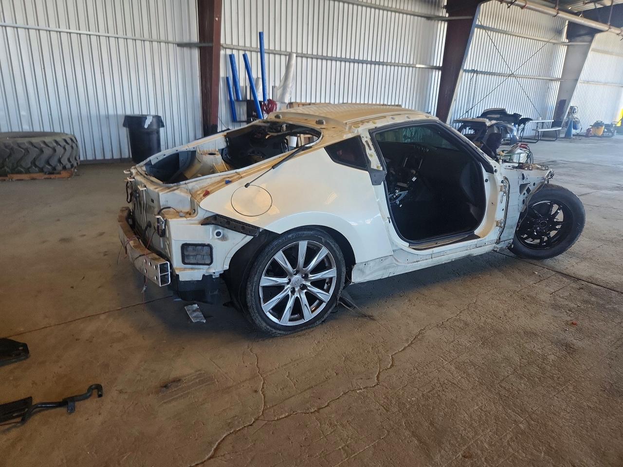 2016 NISSAN 370Z
