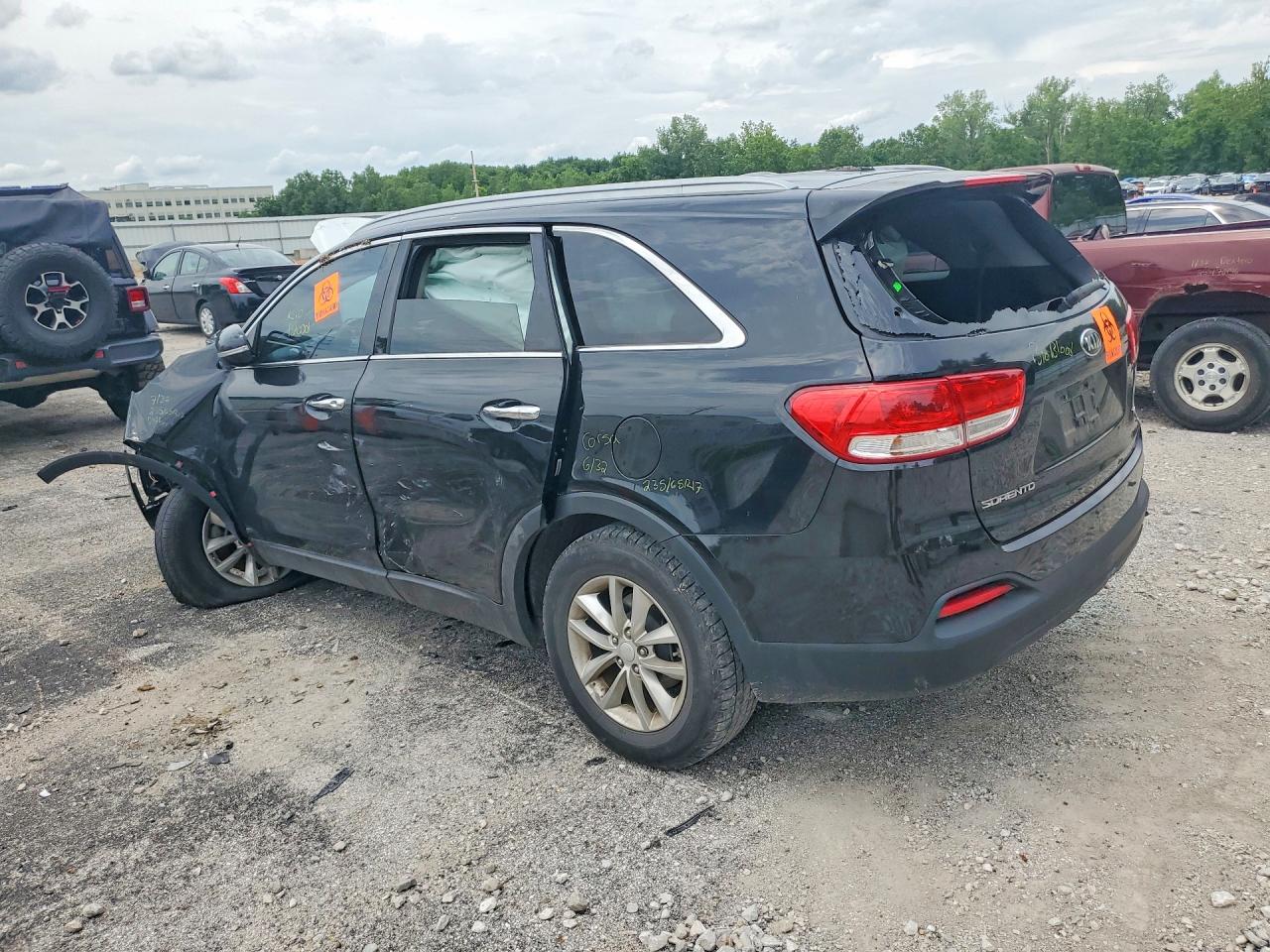2016 KIA SORENTO