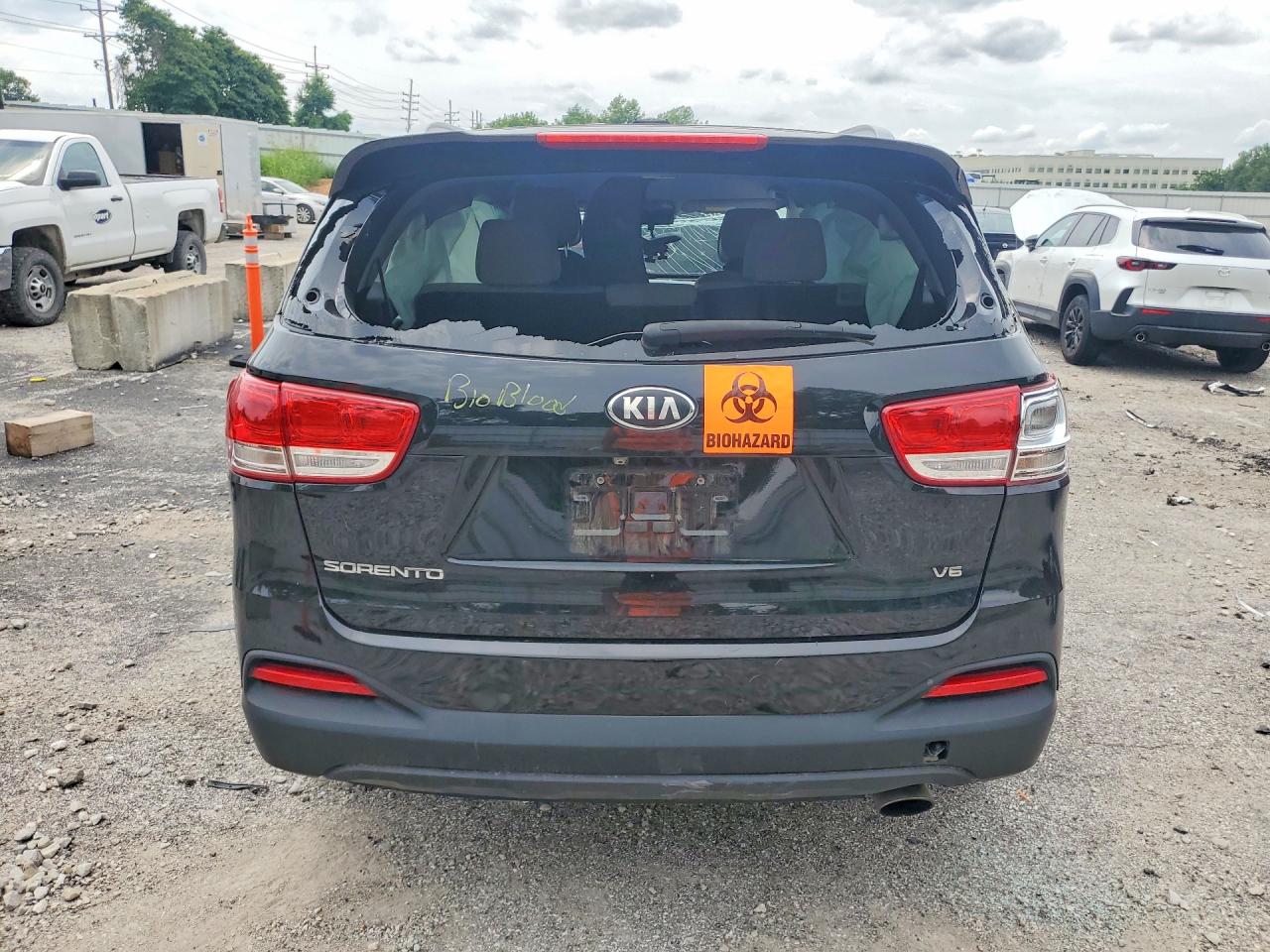 2016 KIA SORENTO