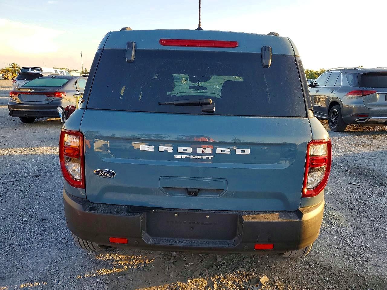 2021 FORD BRONCO