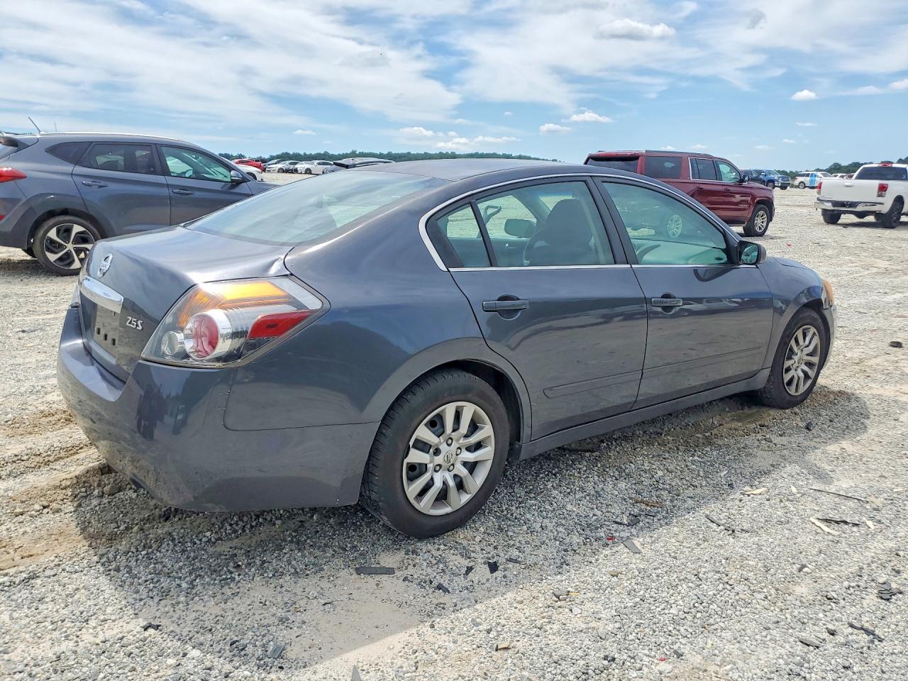 2012 NISSAN ALTIMA