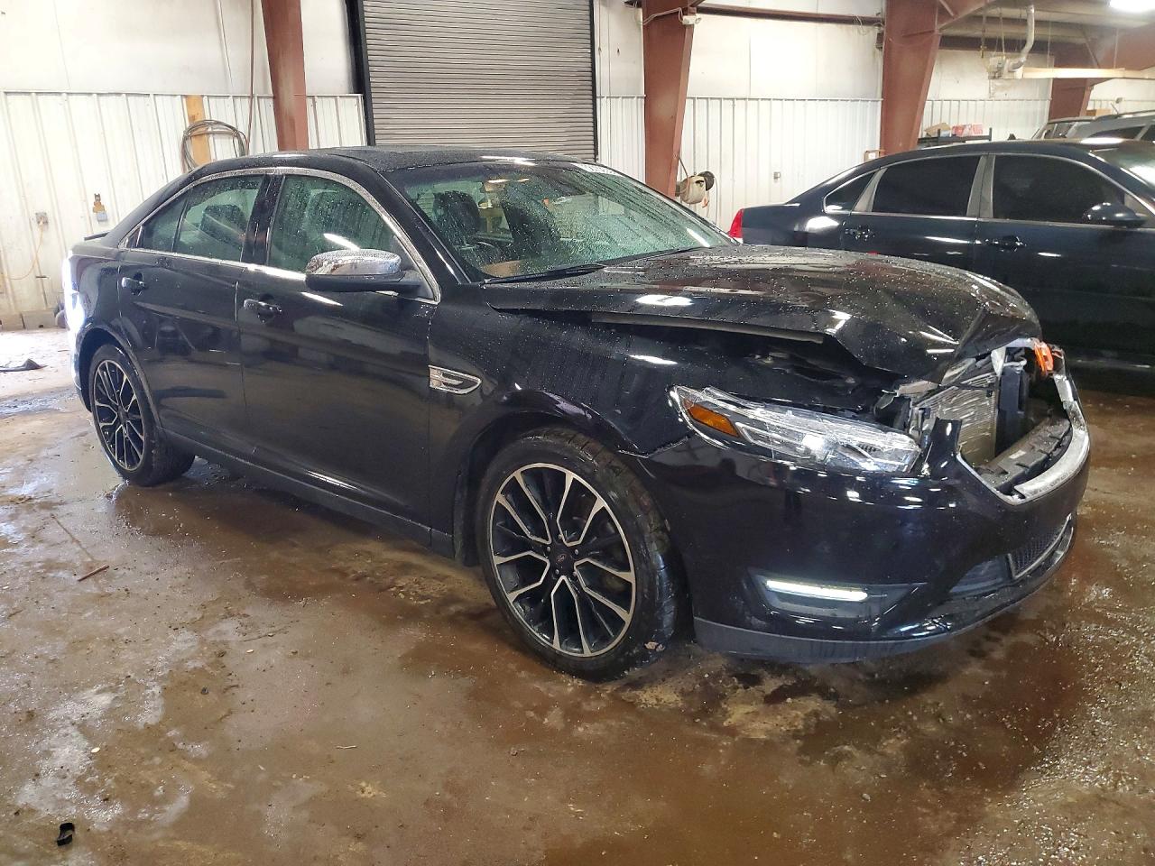 2017 FORD TAURUS