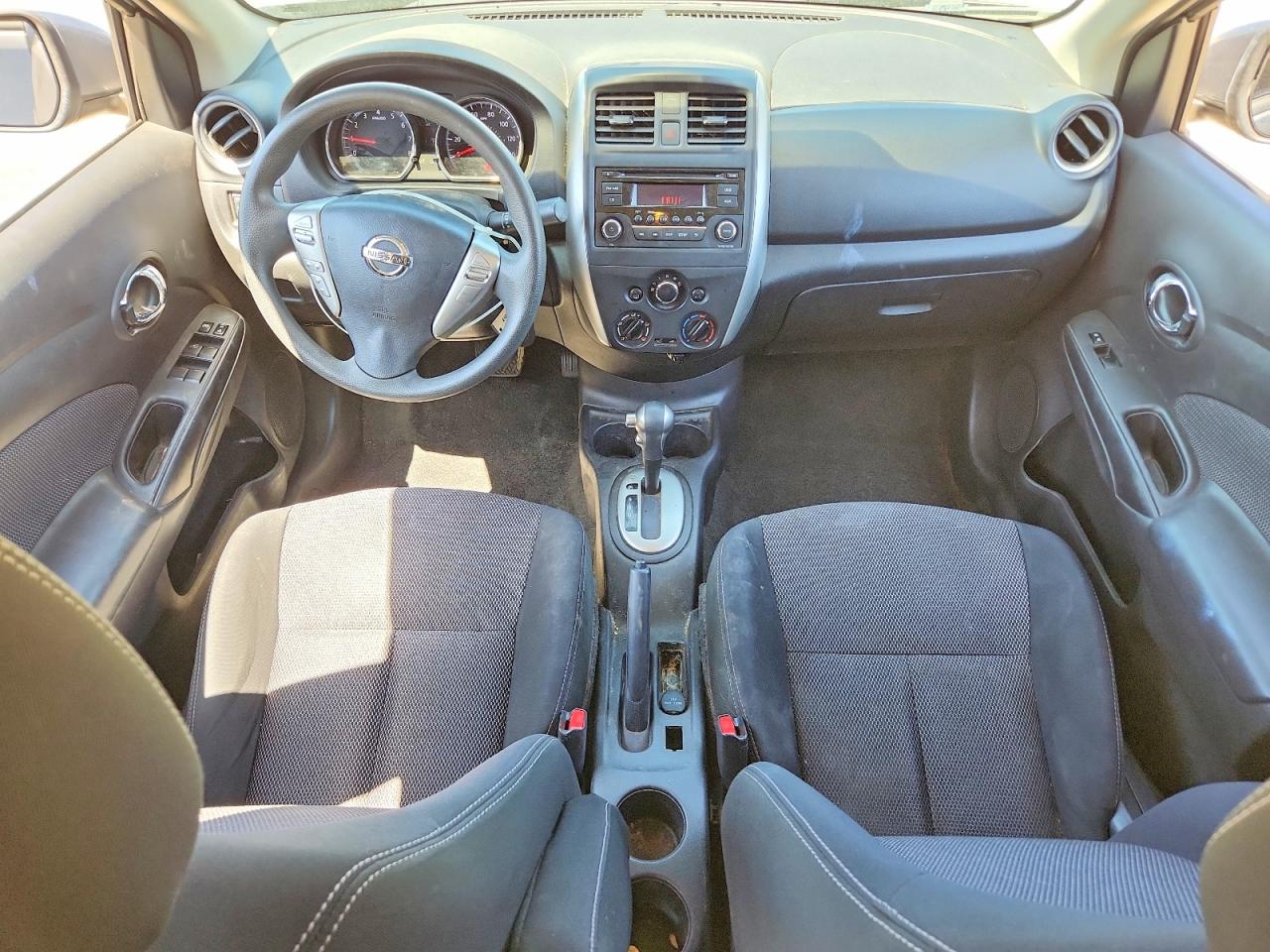 2016 NISSAN VERSA