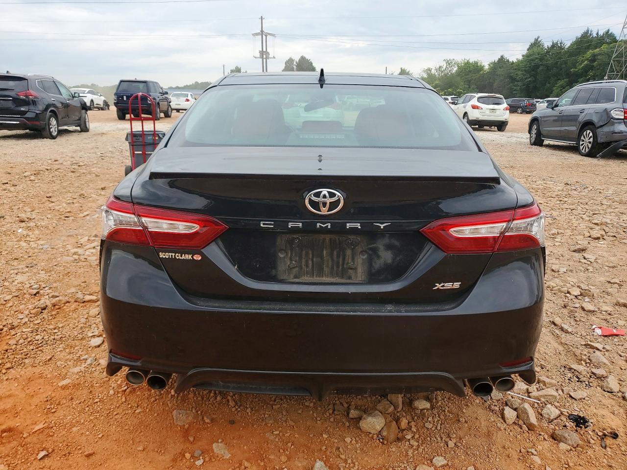 2020 TOYOTA CAMRY