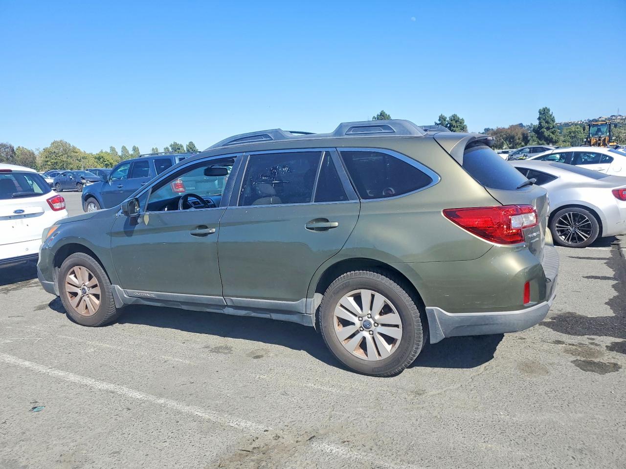 2015 SUBARU OUTBACK