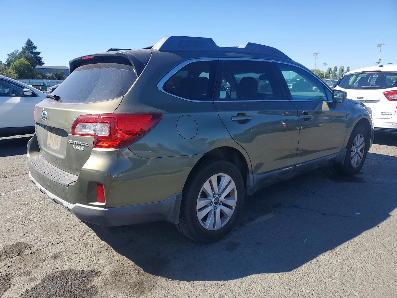 2015 SUBARU OUTBACK