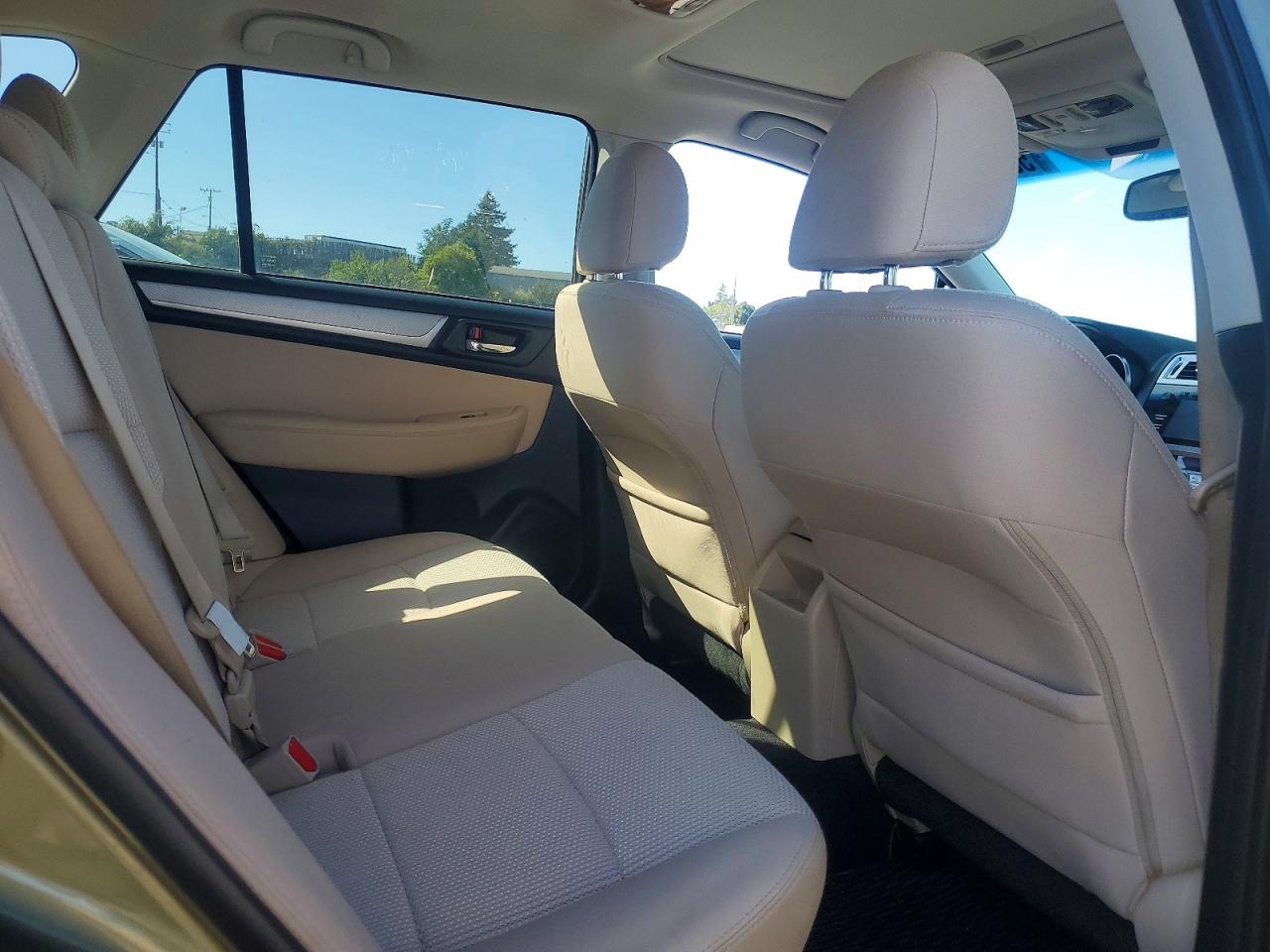 2015 SUBARU OUTBACK