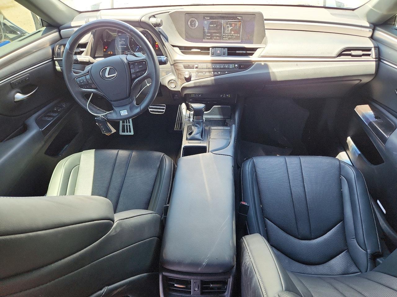 2019 LEXUS ES350