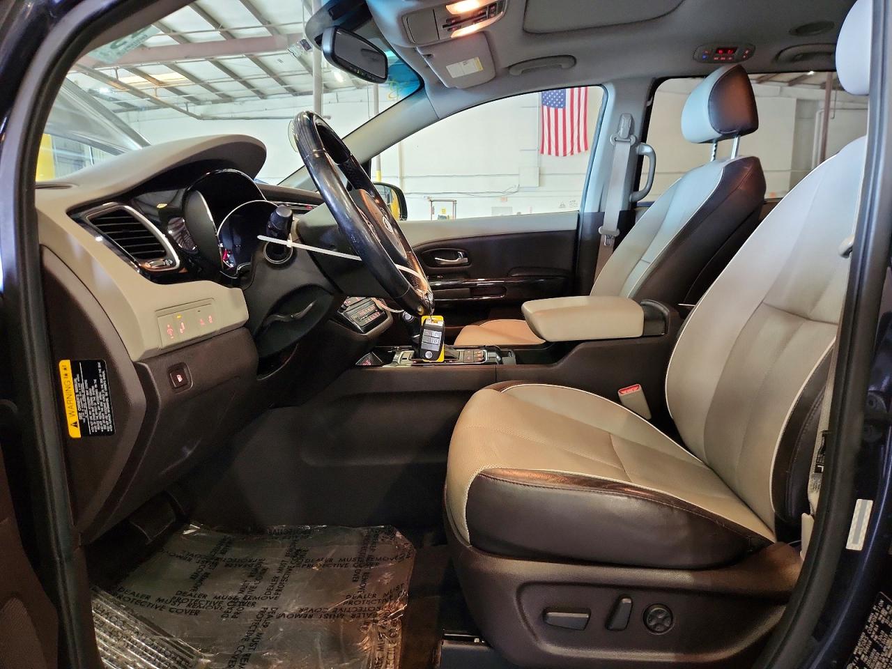 2015 KIA SEDONA