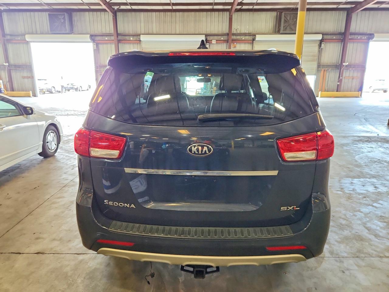 2015 KIA SEDONA