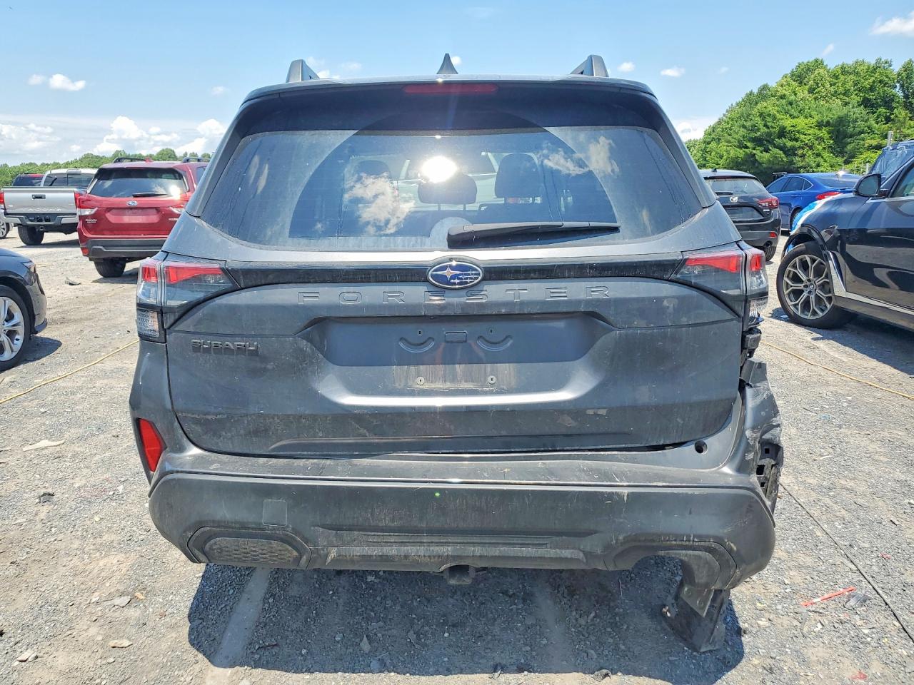 2025 SUBARU FORESTER