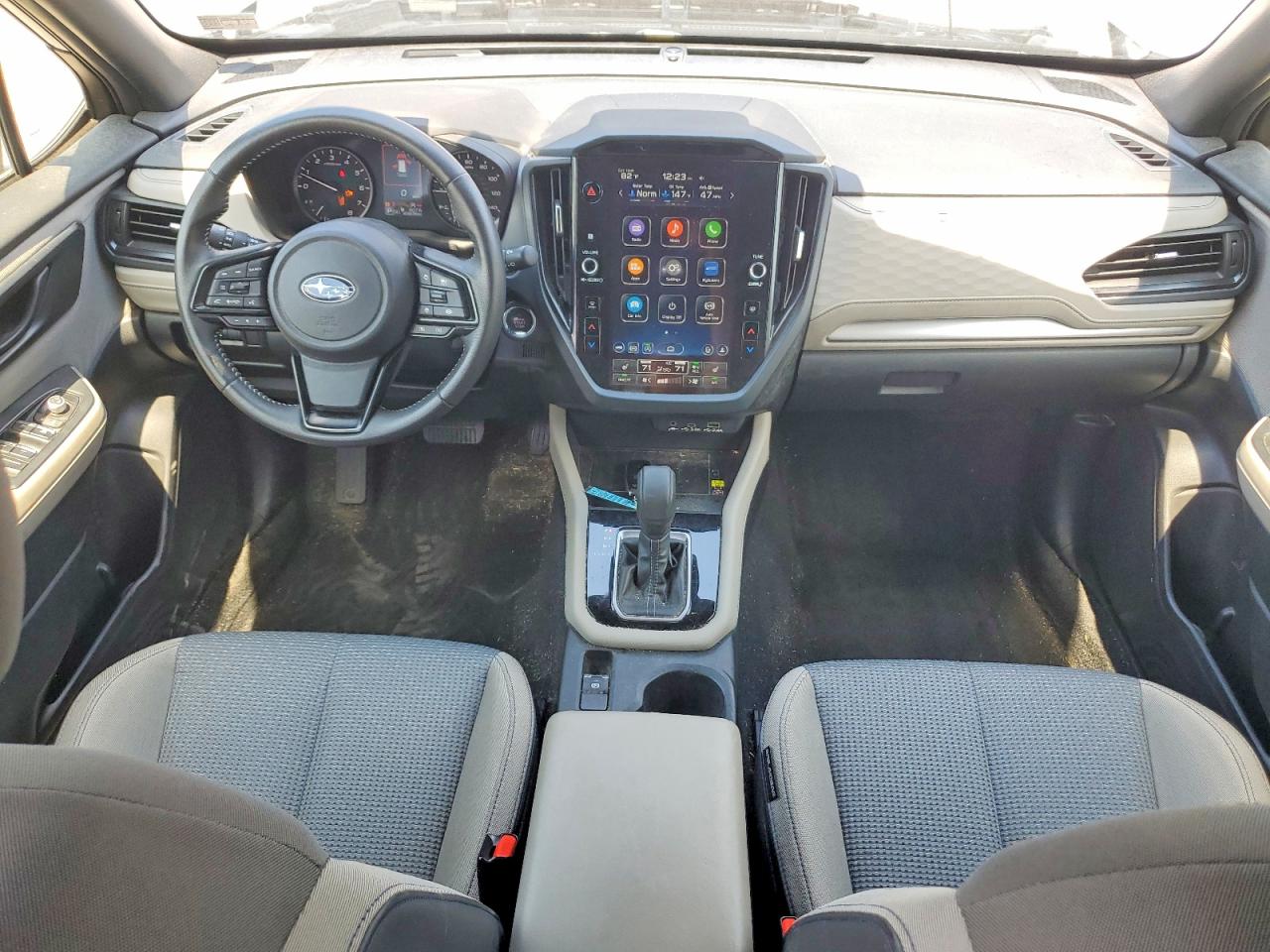 2025 SUBARU FORESTER