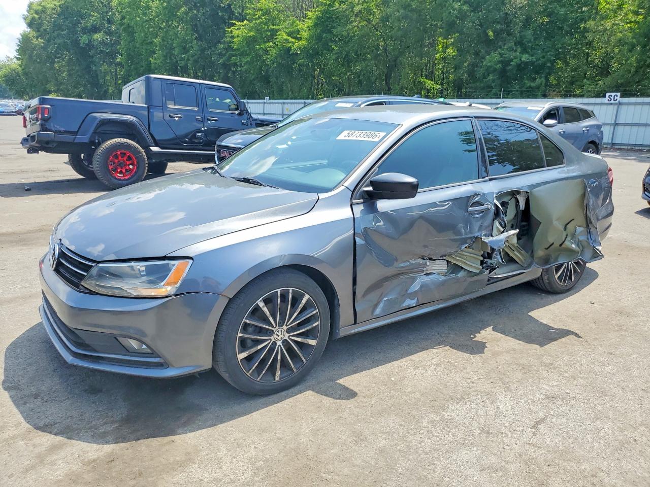 2016 VOLKSWAGEN JETTA