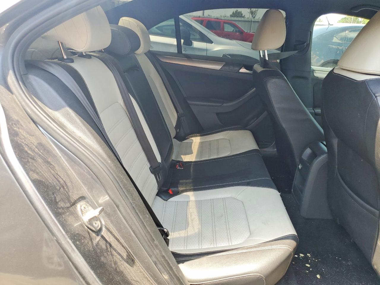 2016 VOLKSWAGEN JETTA