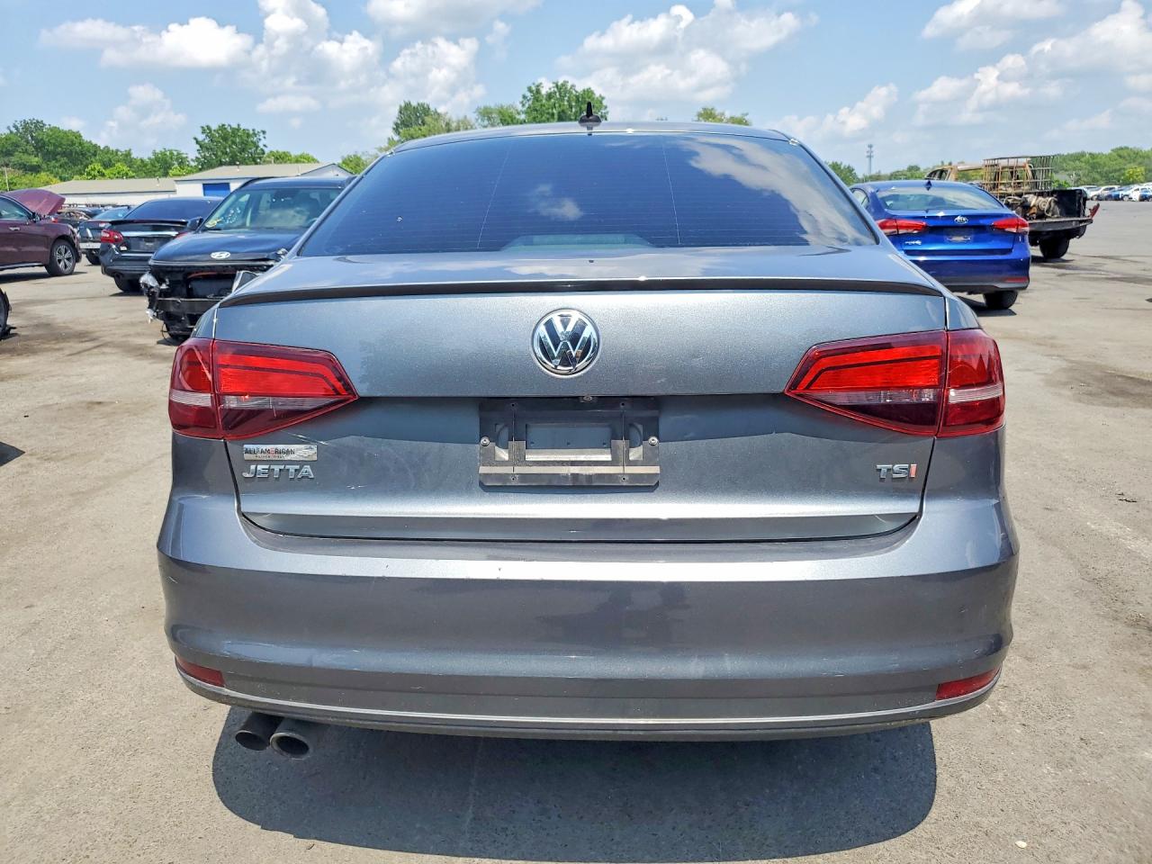 2016 VOLKSWAGEN JETTA